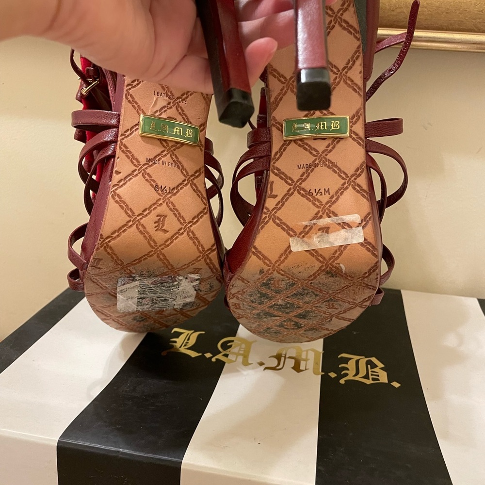 L.A.M.B. Leather Shoes - 6.5 - Picture 6 of 7